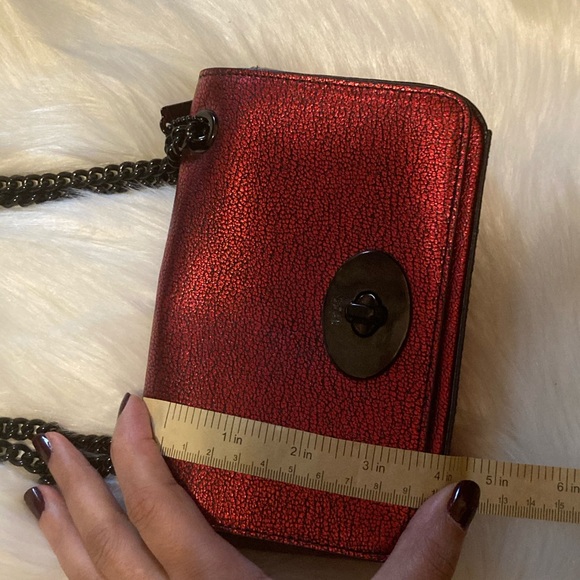 Coach - Picture 4 of 8